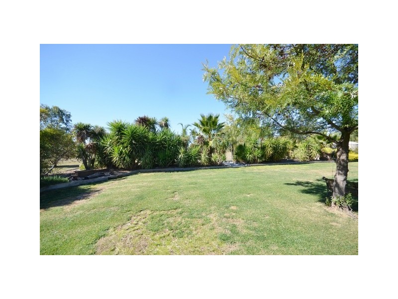 32 Murray Drive, Echuca VIC 3564