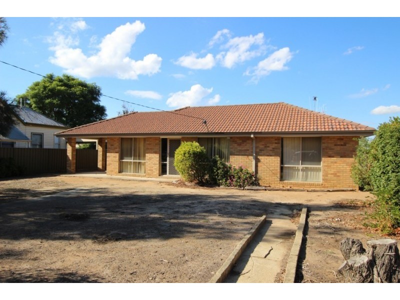 82 Mitchell Street, Echuca VIC 3564