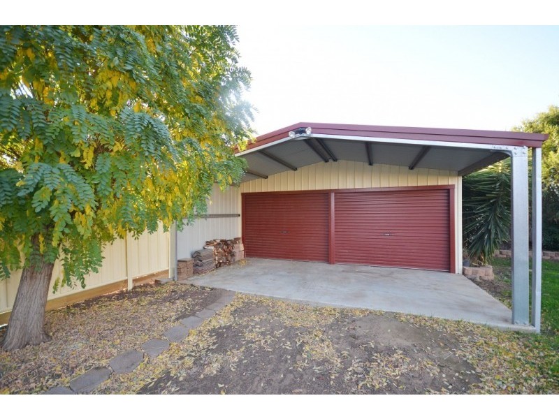 34 Elizabeth Street, Echuca VIC 3564