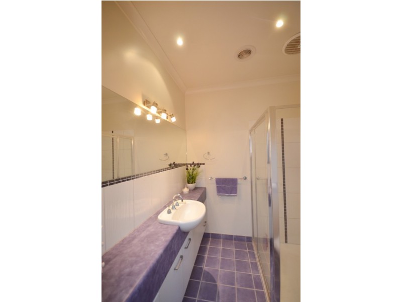 4 McLachlan Road, Echuca VIC 3564