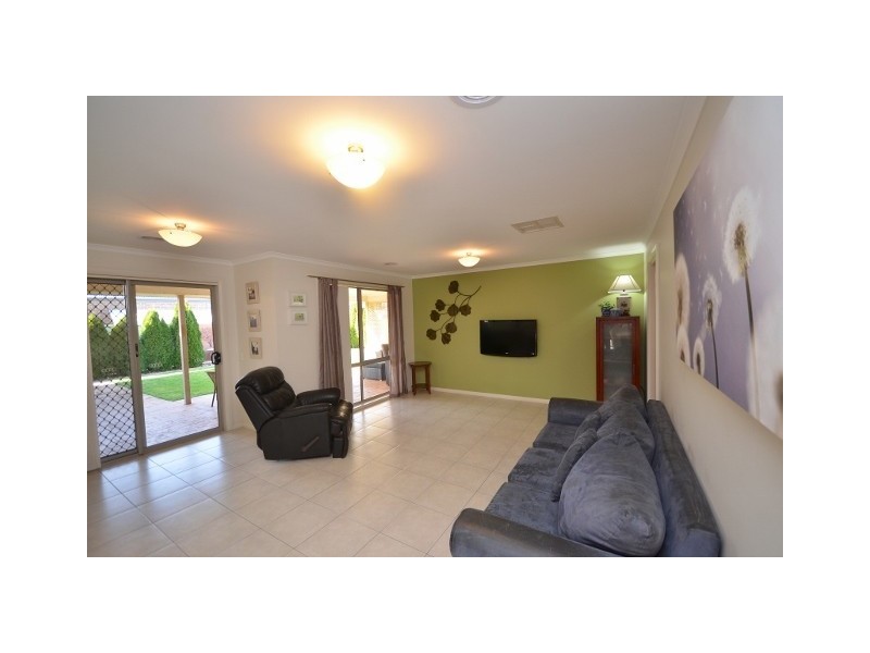 4 Glasgow Court, Moama NSW 2731