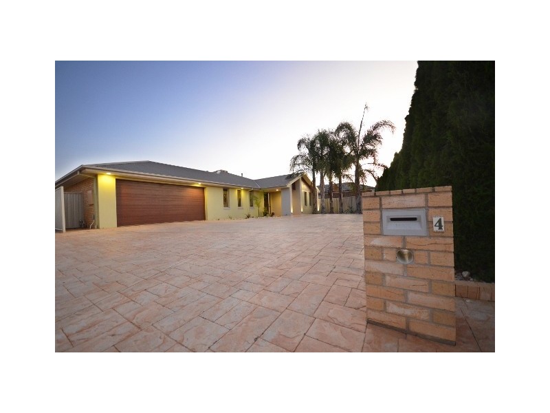 4 Glasgow Court, Moama NSW 2731