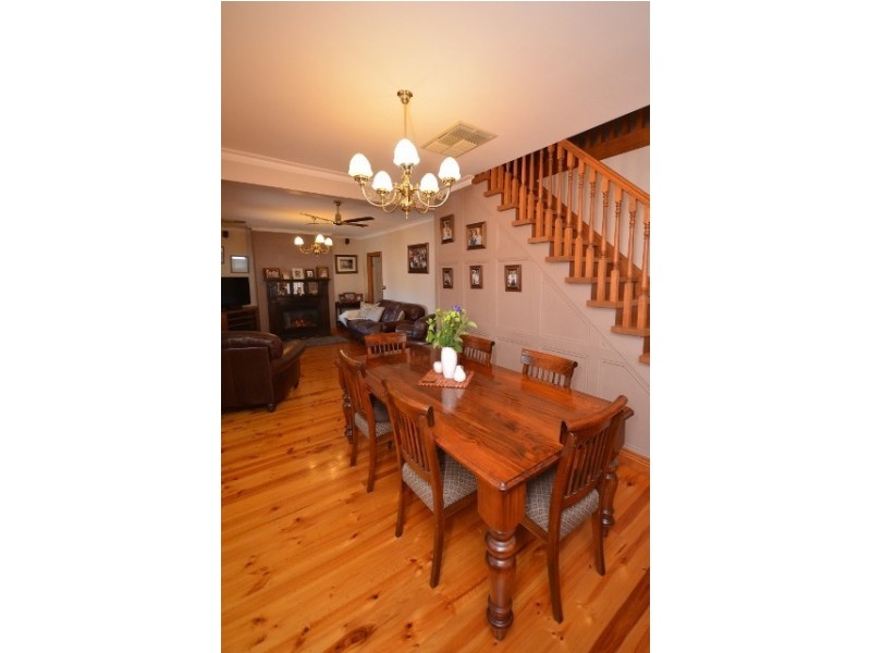 2 West Street, Moama NSW 2731