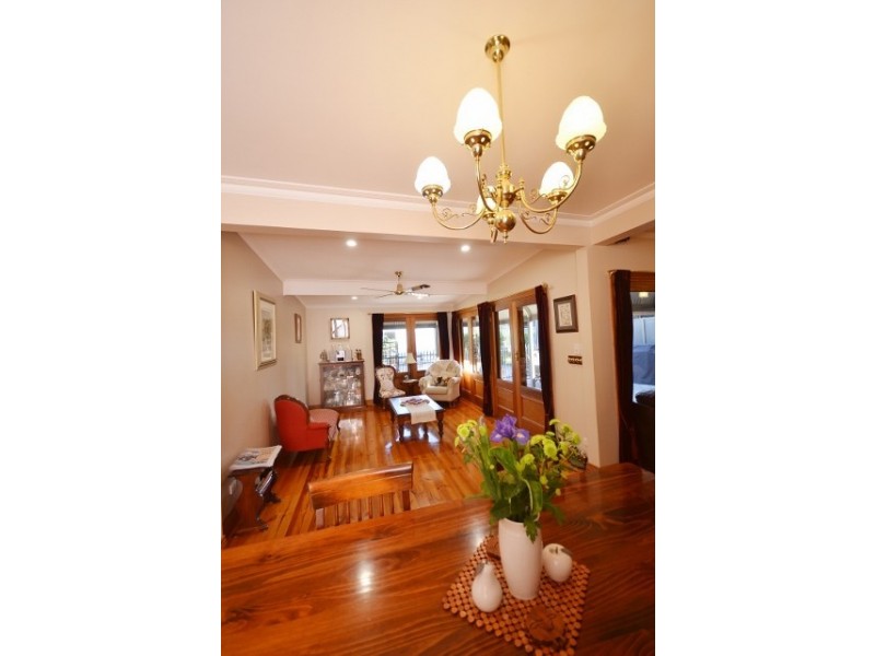 2 West Street, Moama NSW 2731