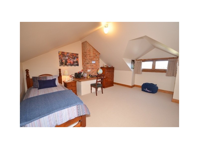 2 West Street, Moama NSW 2731