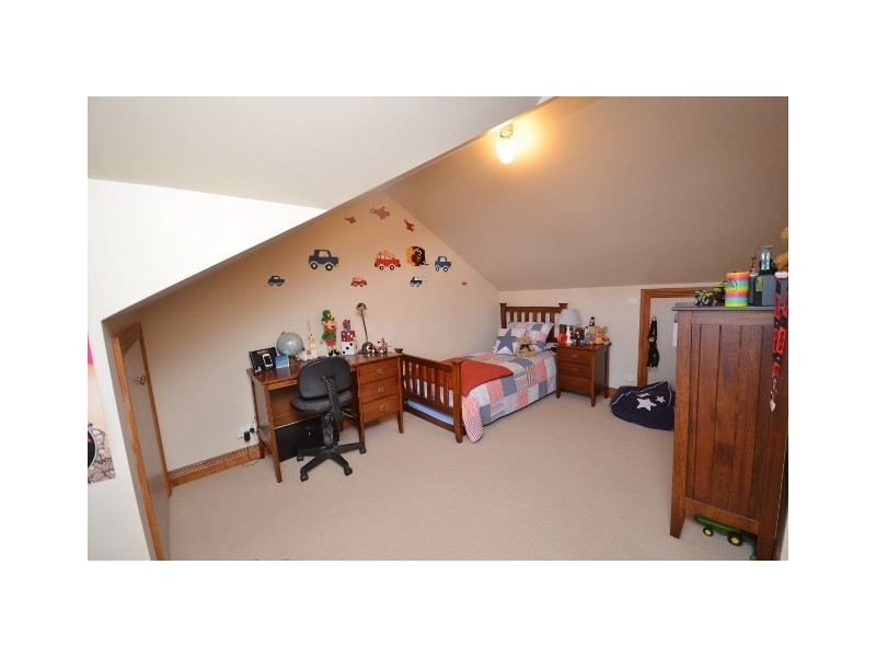 2 West Street, Moama NSW 2731