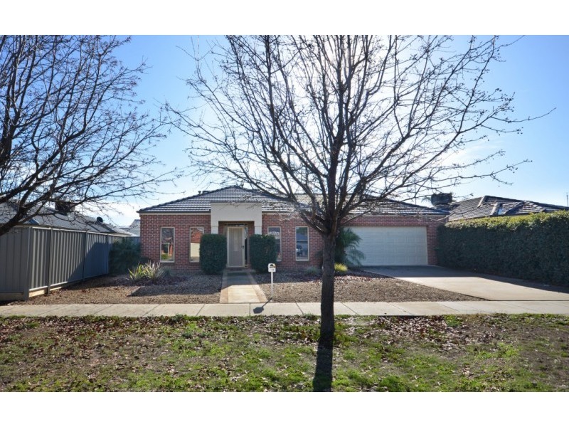 10 Park Avenue, Echuca VIC 3564