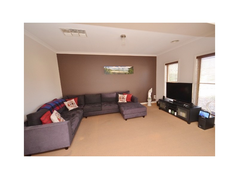 10 Park Avenue, Echuca VIC 3564