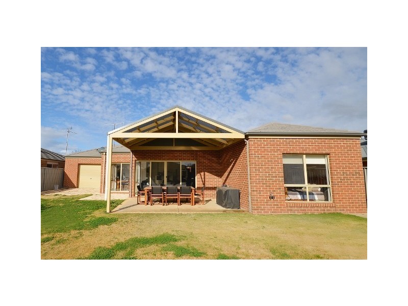 10 Park Avenue, Echuca VIC 3564
