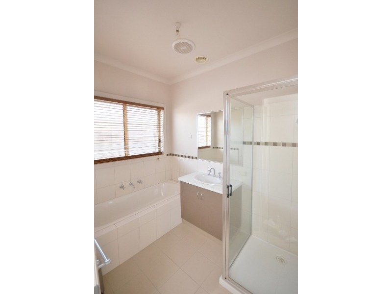 10 Park Avenue, Echuca VIC 3564
