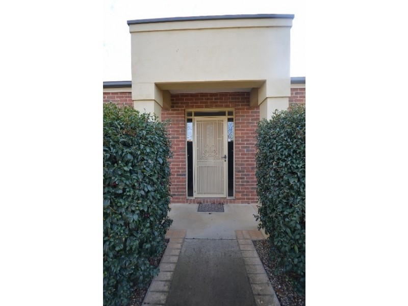 10 Park Avenue, Echuca VIC 3564