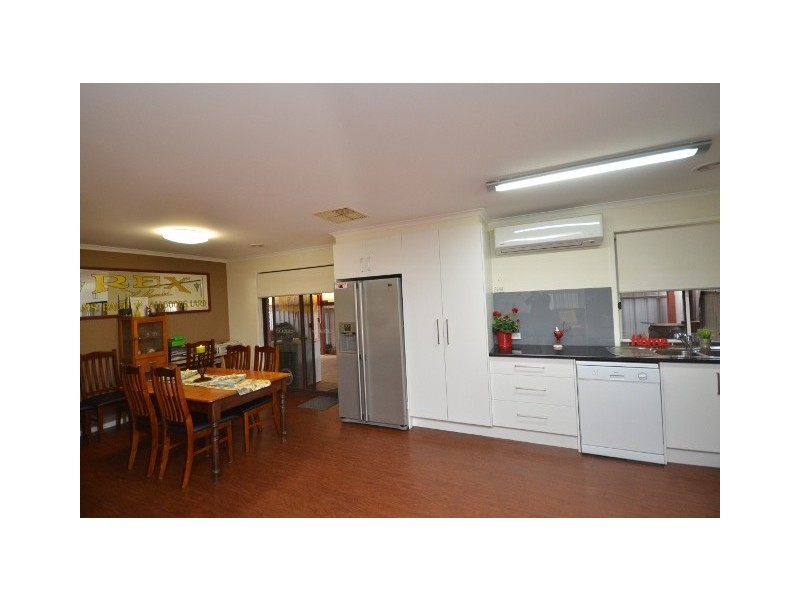 41 Regent Street, Moama NSW 2731