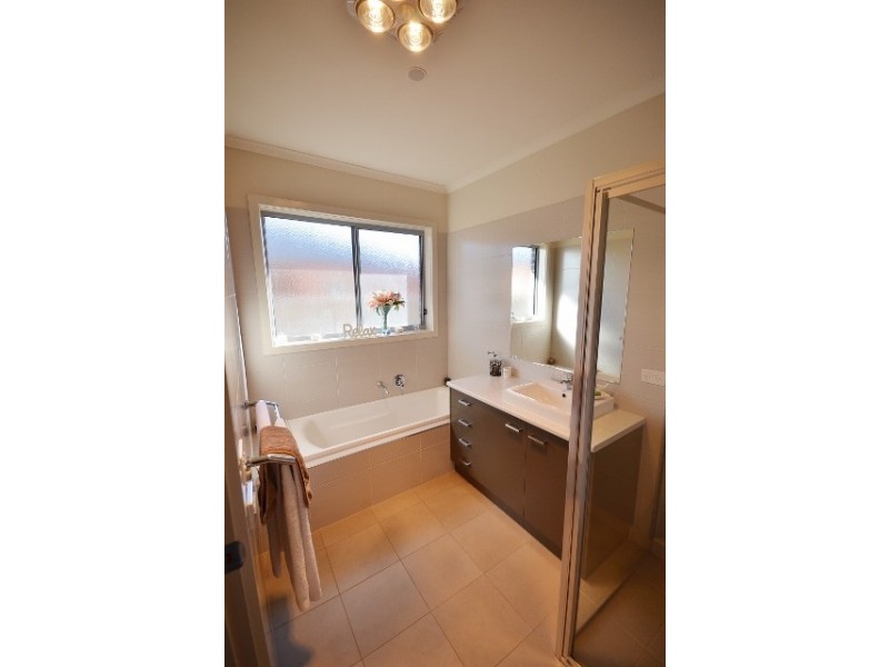 18 Bridlington Avenue, Echuca VIC 3564