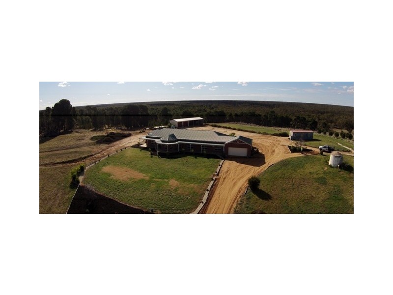 1045 Barmah Road, Moama NSW 2731