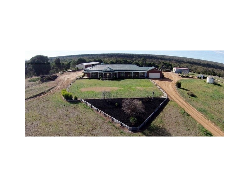 1045 Barmah Road, Moama NSW 2731