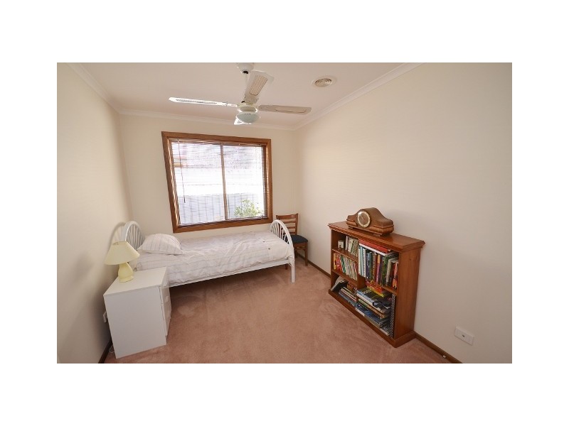 18 Kooyong Court, Echuca VIC 3564