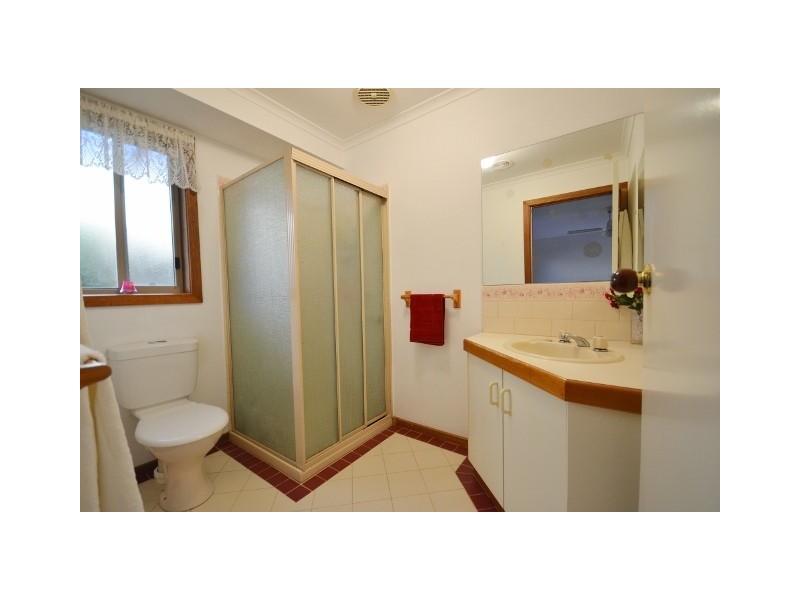 18 Kooyong Court, Echuca VIC 3564