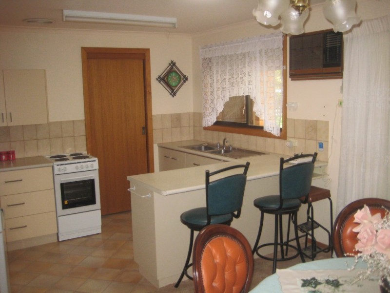 6 Allan Court, Moama NSW 2731