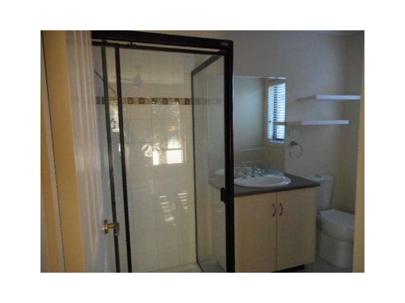 5 Kingfisher Drive West, Moama NSW 2731