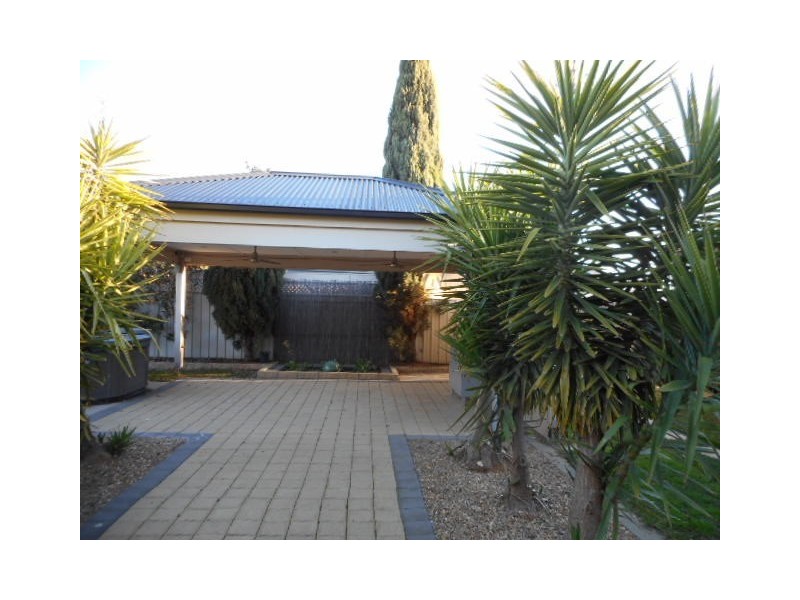 5 Kingfisher Drive West, Moama NSW 2731