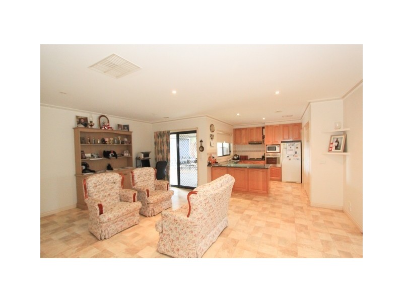 5a Dundee Court, Moama NSW 2731