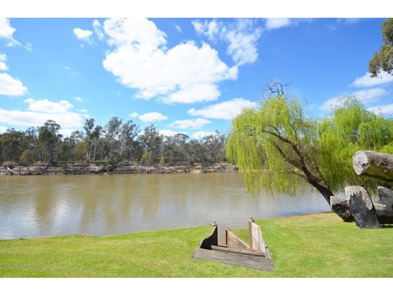 174 Wharparilla Drive, Echuca VIC 3564