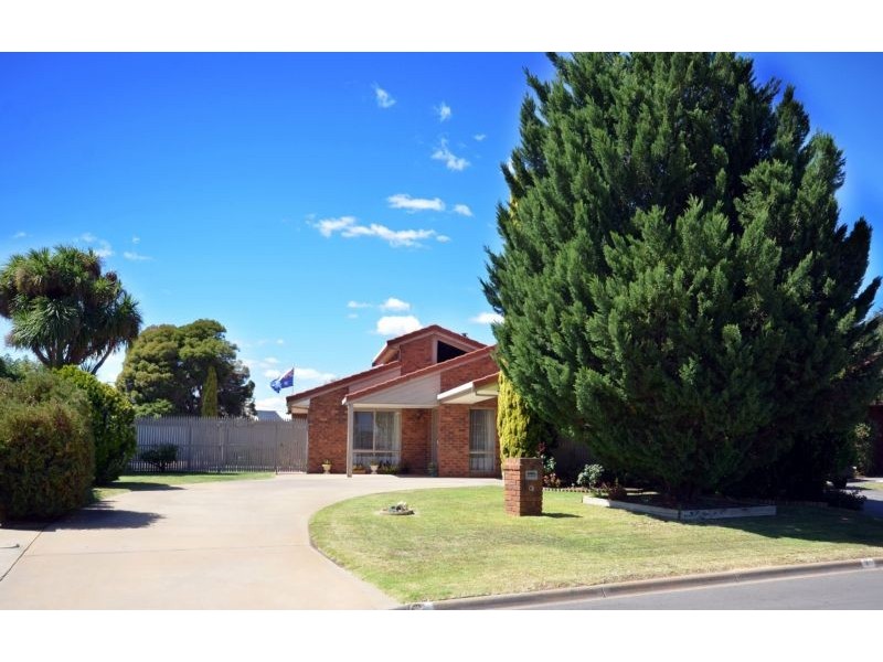 2 Tyro Court, Moama NSW 2731