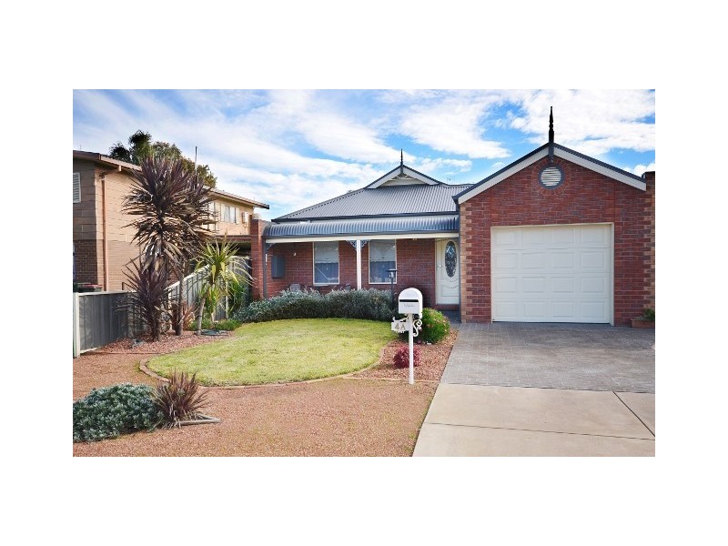 4a Popplewell Street, Moama NSW 2731