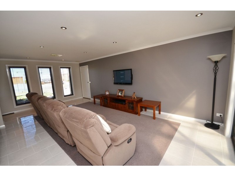 12 Sunset Avenue, Echuca VIC 3564