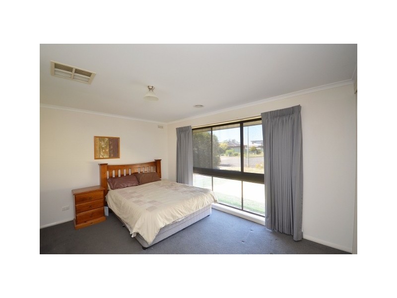 7 Pevensey Place, Moama NSW 2731