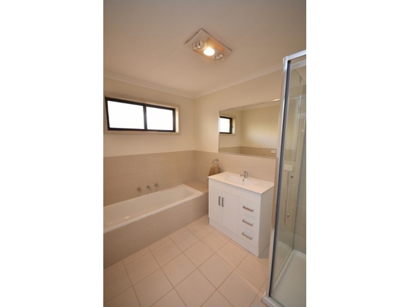 7 Pevensey Place, Moama NSW 2731