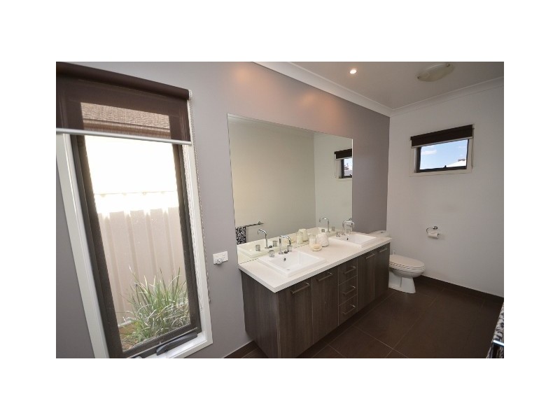 35a KILDARE AVENUE, Moama NSW 2731