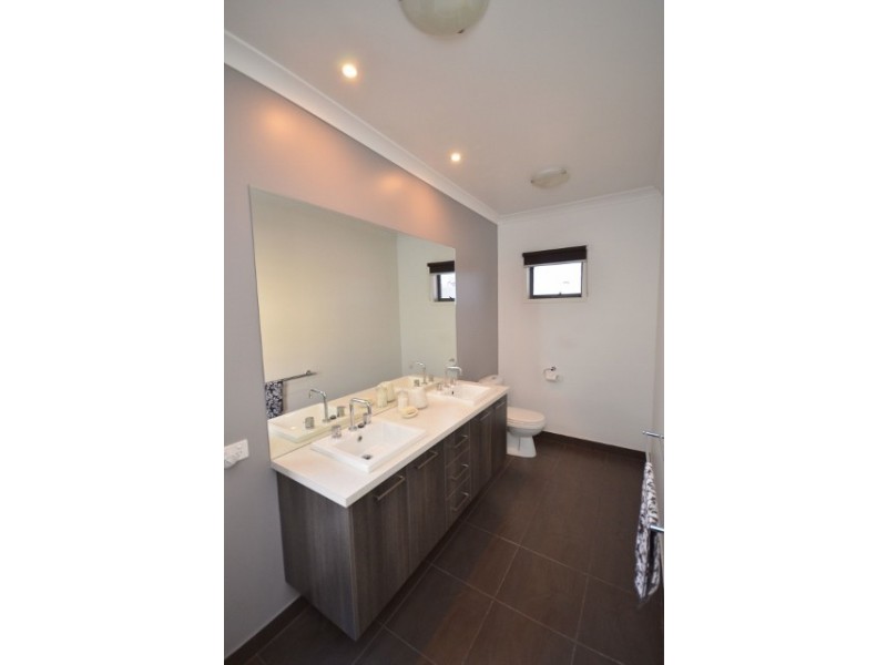 35a KILDARE AVENUE, Moama NSW 2731