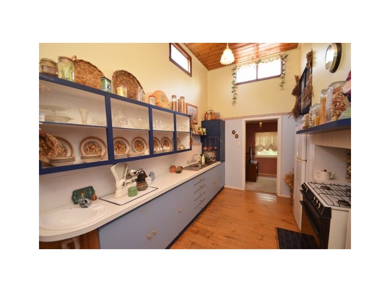 61 Hare Street, Echuca VIC 3564