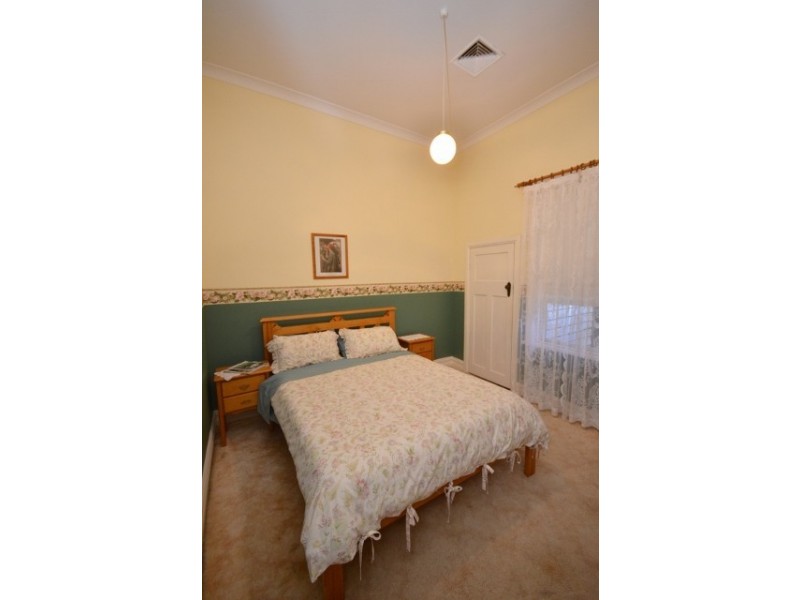 61 Hare Street, Echuca VIC 3564