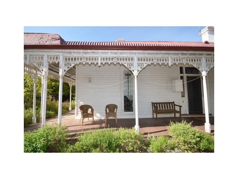 61 Hare Street, Echuca VIC 3564