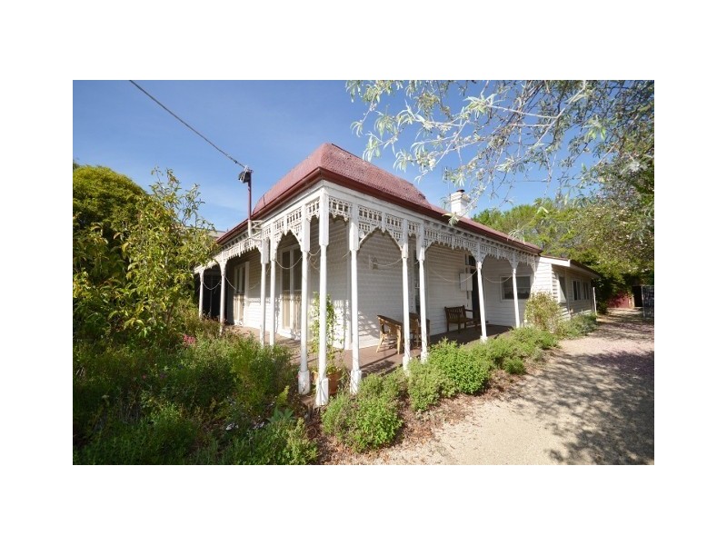 61 Hare Street, Echuca VIC 3564