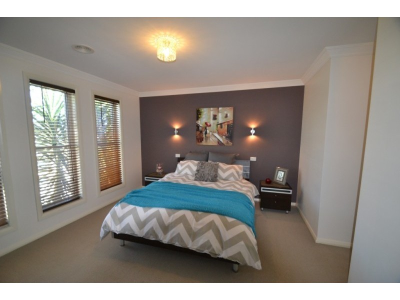 30 James Street, Echuca VIC 3564