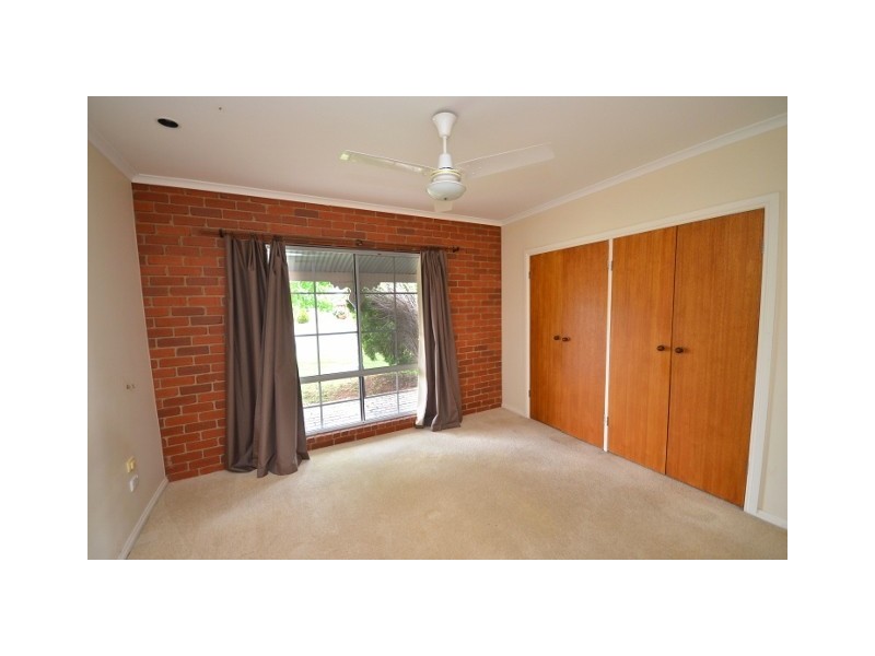 18 Lawson Drive, Moama NSW 2731