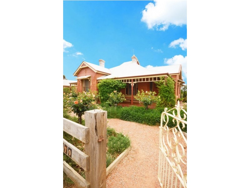 2370 Moira Street, Womboota NSW 2731