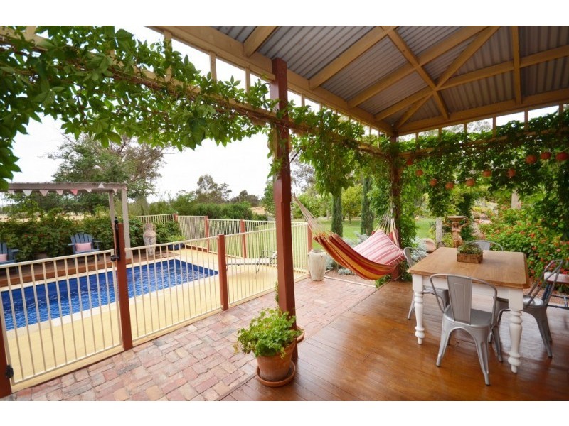 2370 Moira Street, Womboota NSW 2731