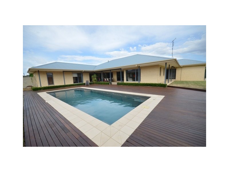 13 Cabernet Drive, Moama NSW 2731