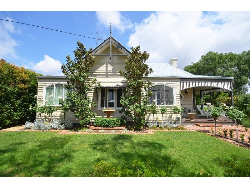 75 Francis Street, Echuca VIC 3564