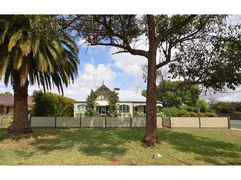 75 Francis Street, Echuca VIC 3564