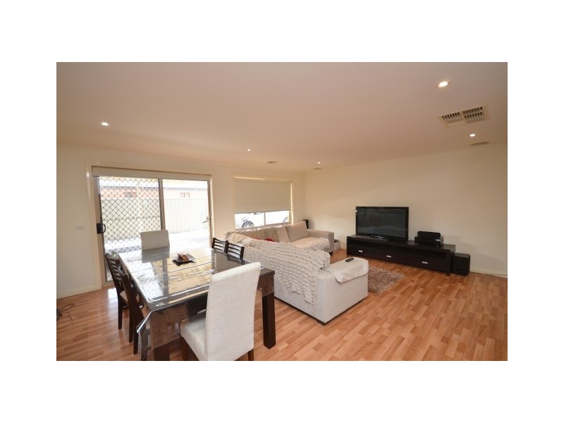 8 Amy Place, Echuca VIC 3564