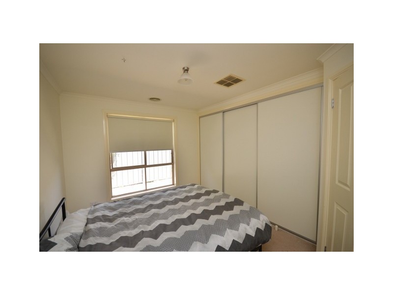 8 Amy Place, Echuca VIC 3564