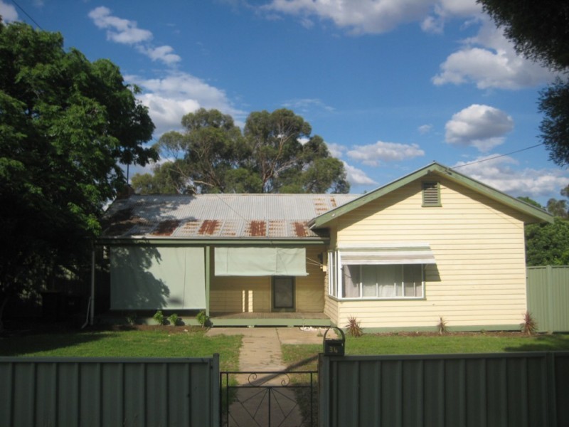 34 Livingstone Street, Mathoura NSW 2710
