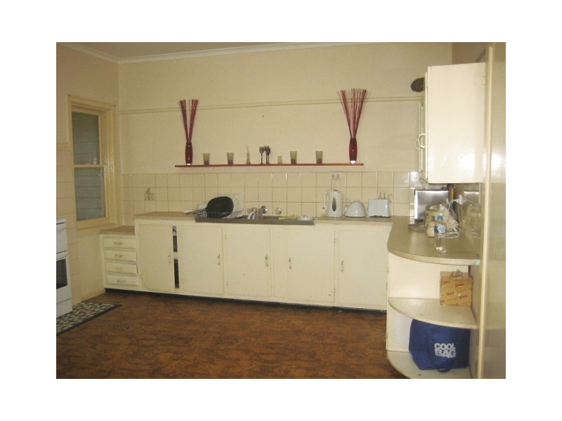 34 Livingstone Street, Mathoura NSW 2710