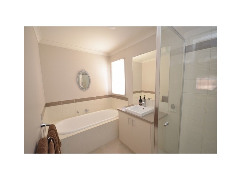 27B Shaw Street, Moama NSW 2731