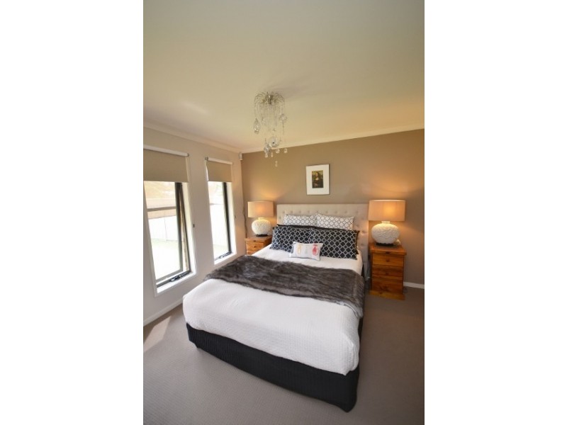 27B Shaw Street, Moama NSW 2731